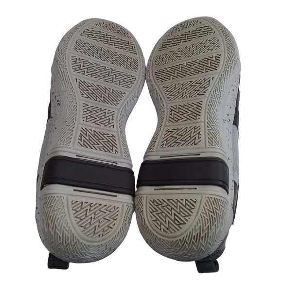 COPY - PUMA Men's Legacy Low Basketball HYBRID Foam Cushioning Gray Sneakers Sh… - Picture 10 of 11